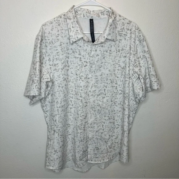 Lululemon Airing Easy Mens Short Sleeve Shirt Size XXLarge - Picture 3 of 10